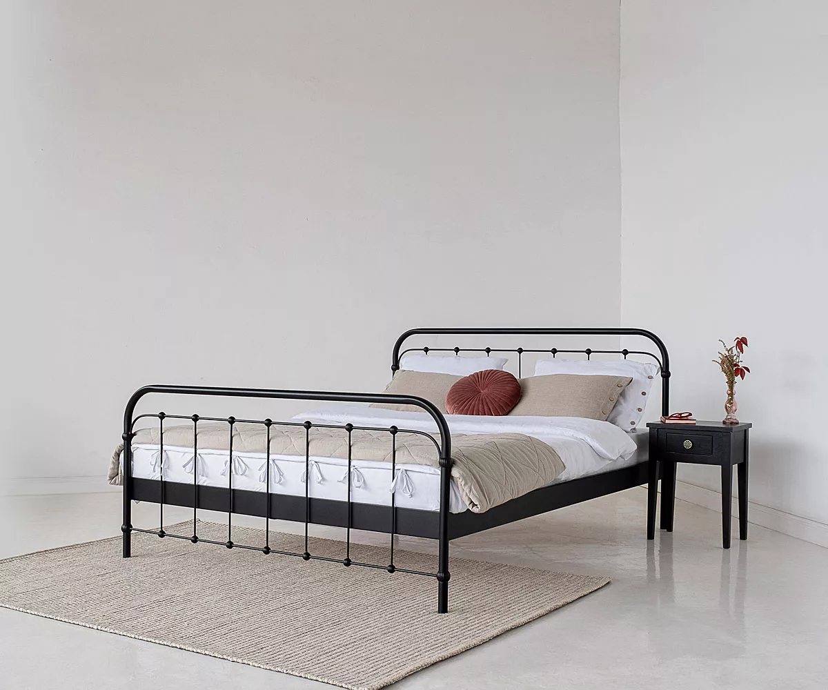 AMITA Metallbett Schwarz Vinatge Metallbett in Schwarz