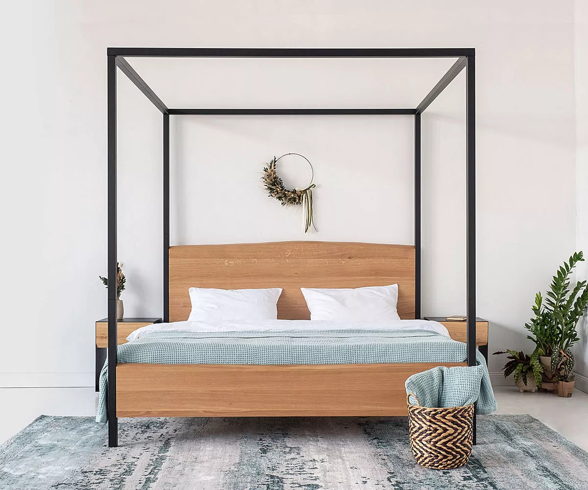 ARBOR Himmelbett im Schlafzimmer Schlafzimmer mit Himmelbett aus Metall & Holz