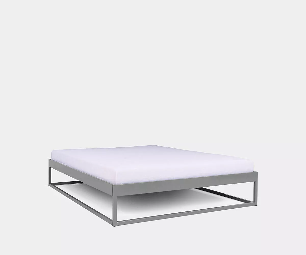 SIMPLEX Metallbett in grau - Seitenansicht Graues Simplexbett aus Metall ohne Kopfteil - Seitenansicht