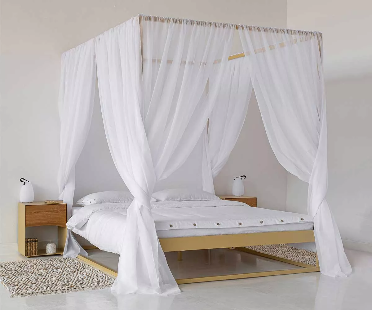 SIDERA Himmelbett in Beige Himmelbett aus Metall in Beige mit Stoffhimmel
